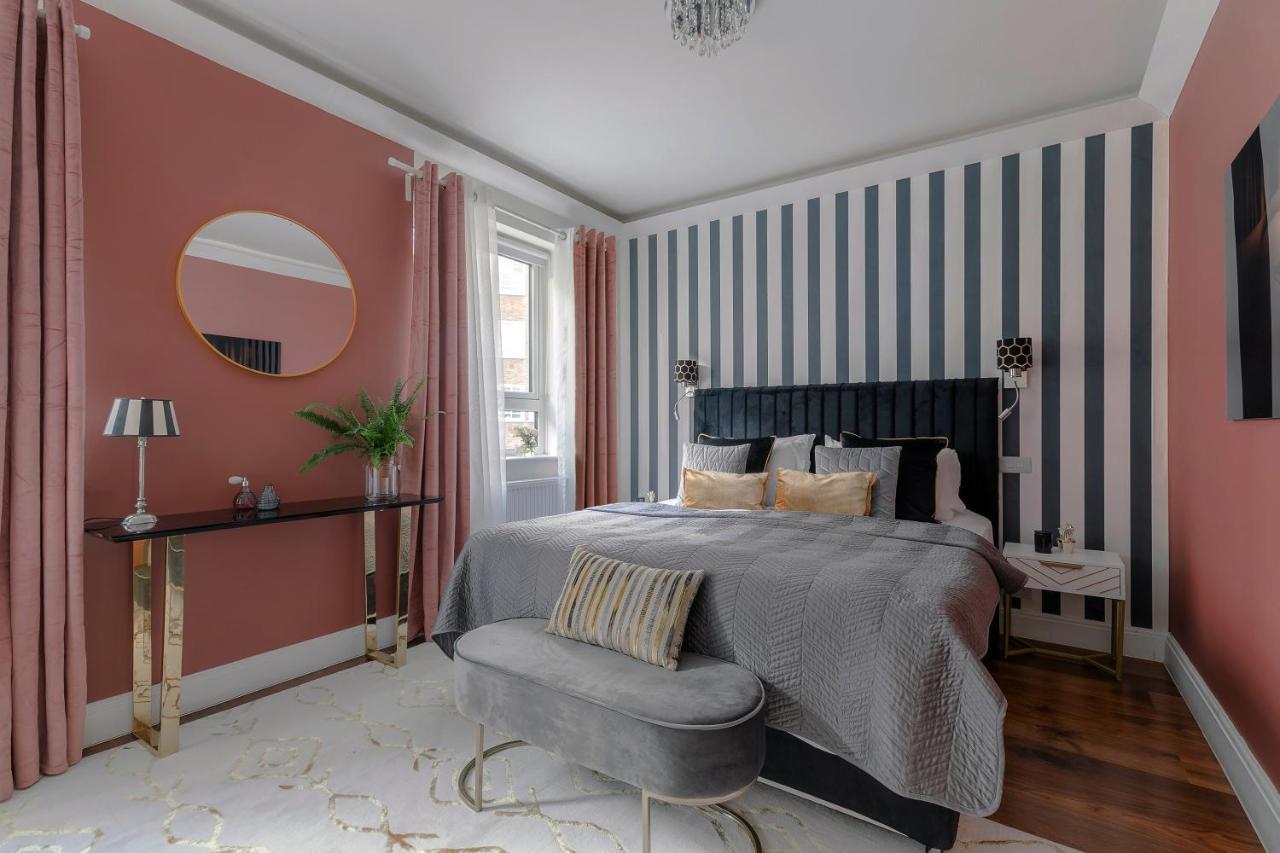 Notting Hill & Hyde Park Exclusive West-End Serene Designer Family Home 5Bed4Bath 伦敦 外观 照片