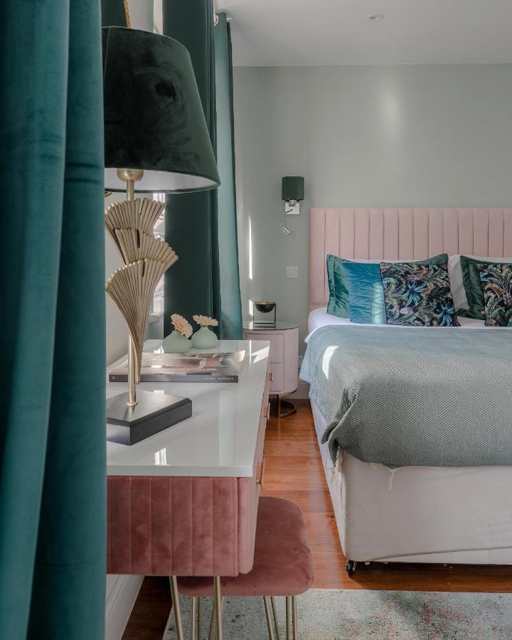 Notting Hill & Hyde Park Exclusive West-End Serene Designer Family Home 5Bed4Bath 伦敦 外观 照片